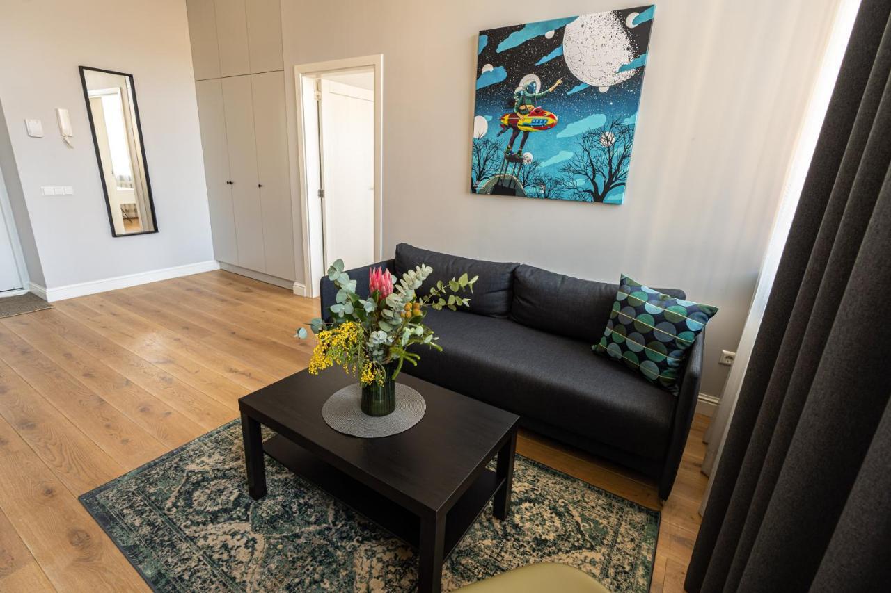 Beautiful Apartment In The Heart Of Kaunas Luaran gambar