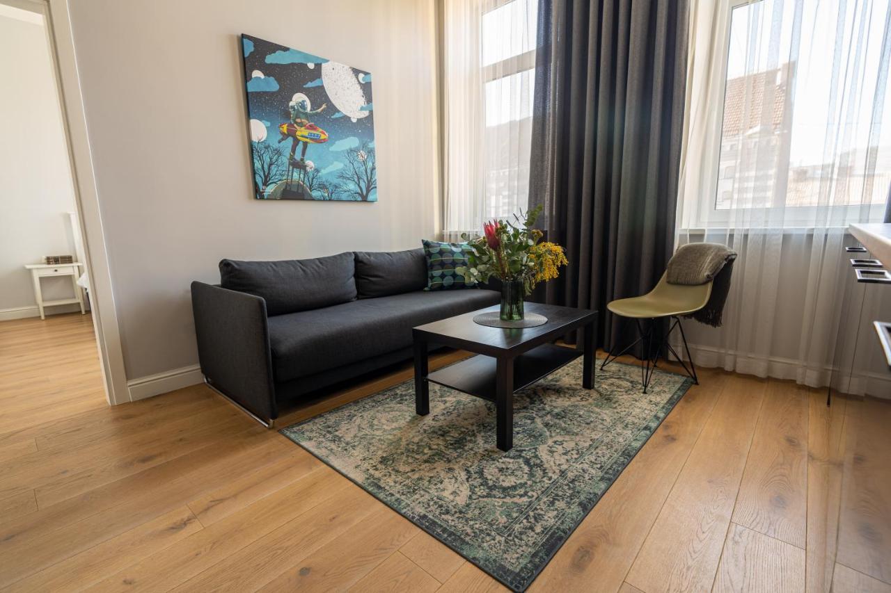 Beautiful Apartment In The Heart Of Kaunas Luaran gambar