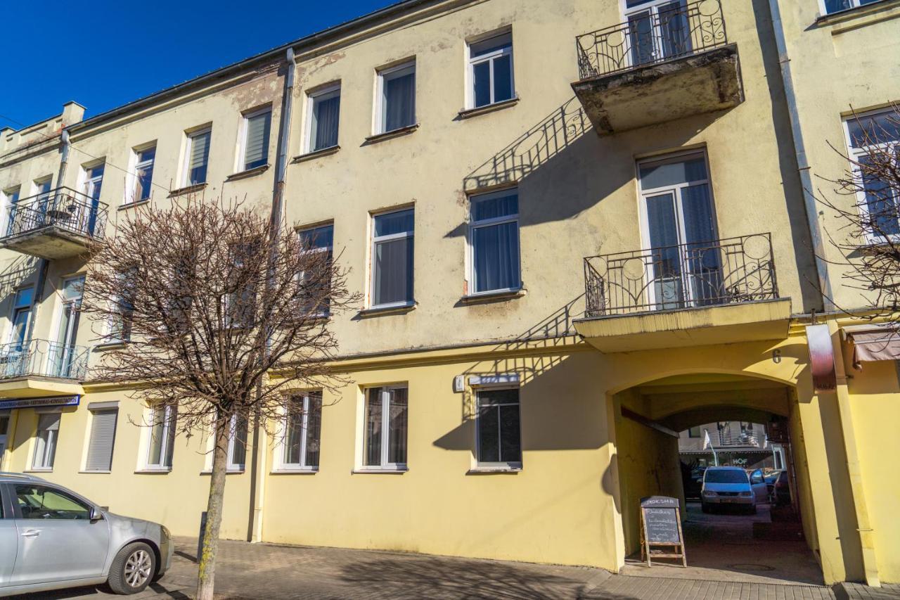 Beautiful Apartment In The Heart Of Kaunas Luaran gambar