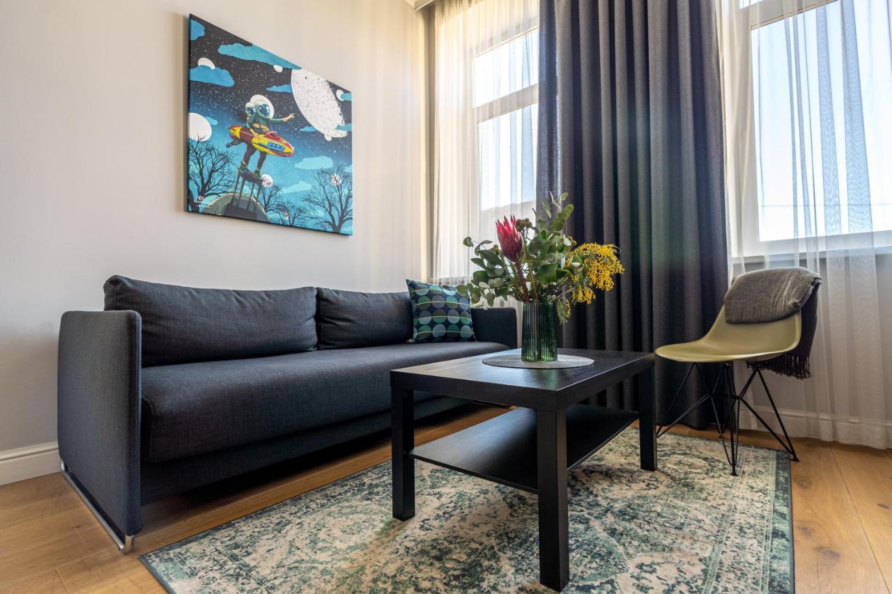 Beautiful Apartment In The Heart Of Kaunas Luaran gambar